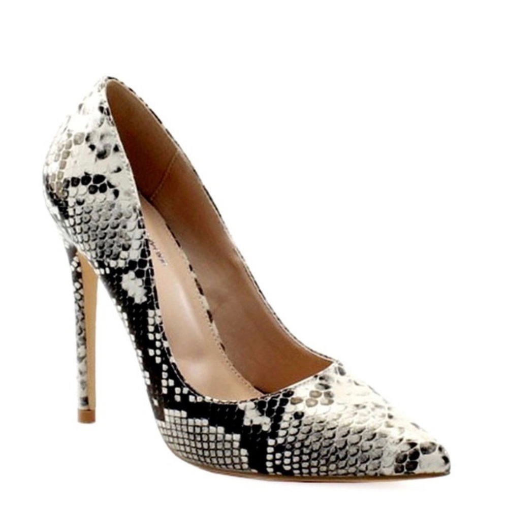 🐍 Python Heels 🐍